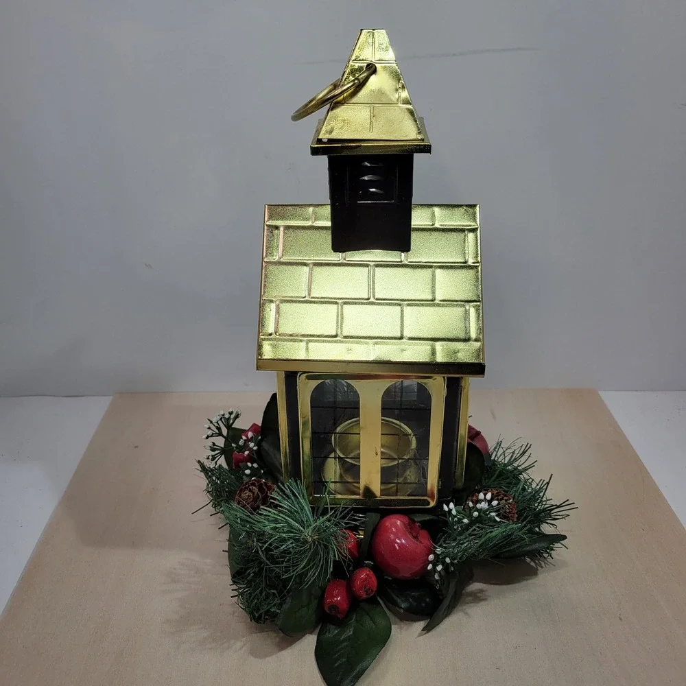 Vintage Gold Church Lantern With‎ Christmas Wreath Accent Decor
